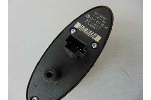 A2118219958 MANDO ELEVALUNAS DELANTERO DERECHO MERCEDES-BENZ CLASE E (BM 211) BERLINA