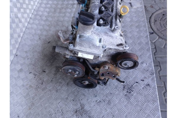 Motor TOYOTA YARIS II 2SZ 1.3 VVTI 2006
