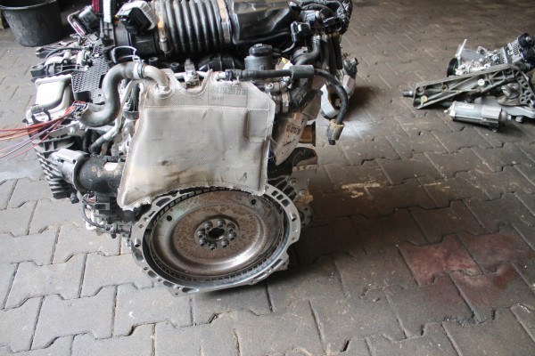ENGINE COMPLETE MERCEDES GLE 654820 10TYS KM 4X4 1 TURBO Catalog number of the part 654820