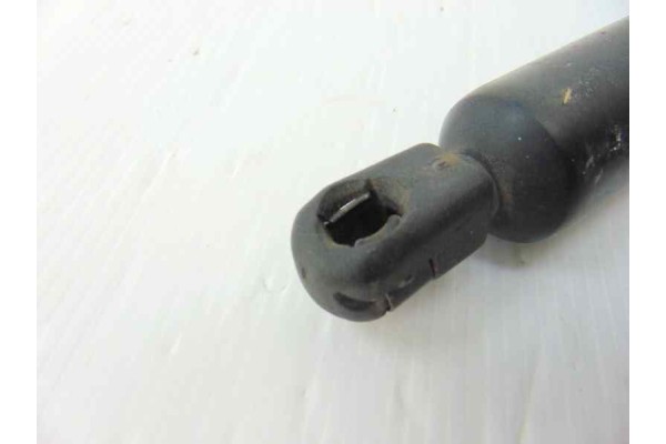 7M0827550G  AMORTIGUADORES MALETERO / PORTON SEAT ALHAMBRA (7V9) Reference 2007 7M0827550G 186958 SEAT - 1