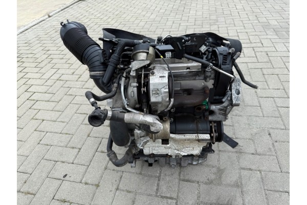 COMPLETE ENGINE 2 0 TDI SKODA VW SKODA AUDI CUV CUVA CUVC 121 thousand km Catalog number of the part CUV