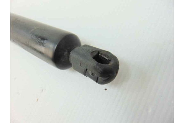 7M0827550G  AMORTIGUADORES MALETERO / PORTON SEAT ALHAMBRA (7V9) Reference 2007 7M0827550G 186959 SEAT - 1