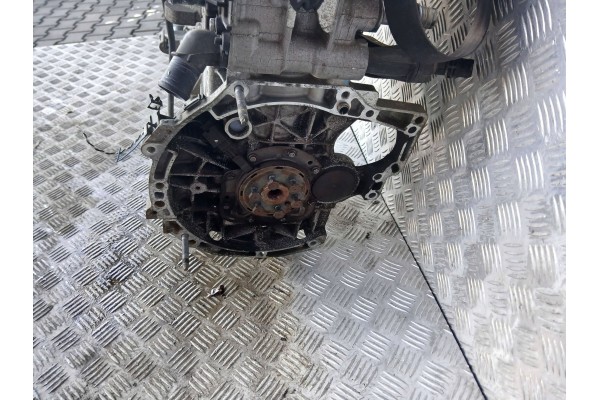 Motor PEUGEOT CITROEN 1.2 VTI HM01 10B208