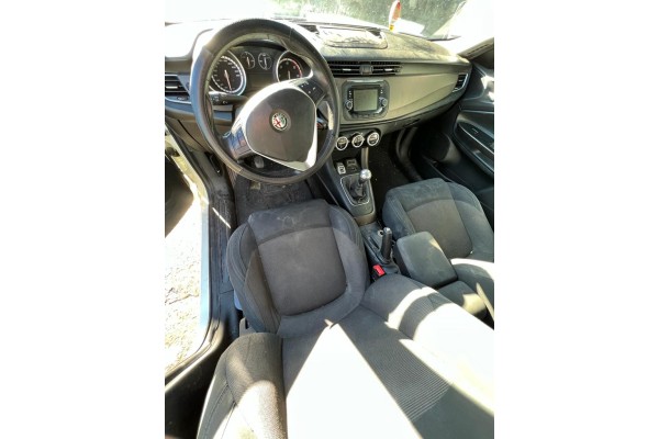 ALFA ROMEO GIULIETTA (191) Basis (2016)