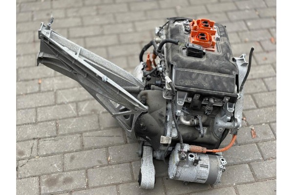 BMW I3 LIFT ENGINE REX INVERTER I01 Engine type electric