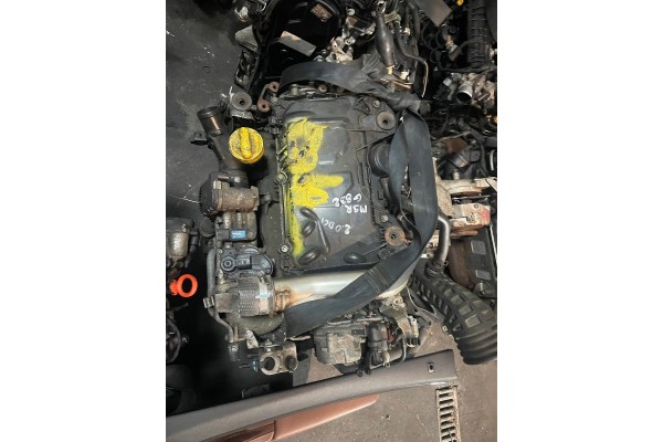 RENAULT NISSAN 2 0 DCI ENGINE M9RG832 M9R G832 Engine type diesel