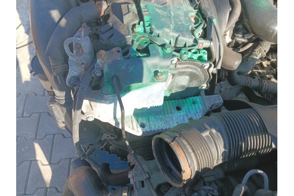 Renault Master III 2 3 dci engine post M9T870 efficient buzz Part manufacturer Renault OE