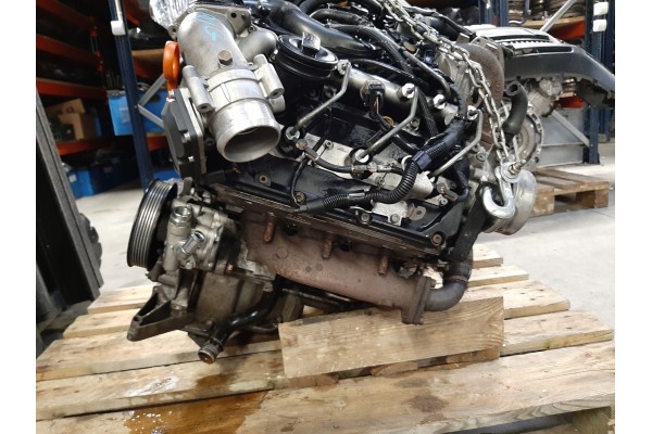 AUDI Q7 4L ENGINE COMPLETE BUG 3 0 TDI 238000KM Car type 4x4 SUV passenger cars