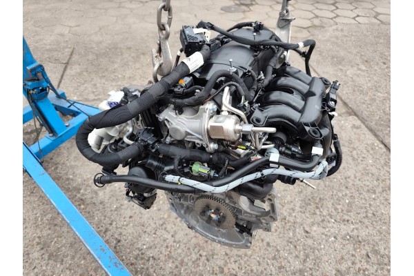 PEUGEOT 308 III ENGINE 1 6 THP HYBRID COMPLETE DOG5G06 Catalog number of the part PEUGEOT 308 III SILNIK 1 6 THP HYBRYDA KOMPLET