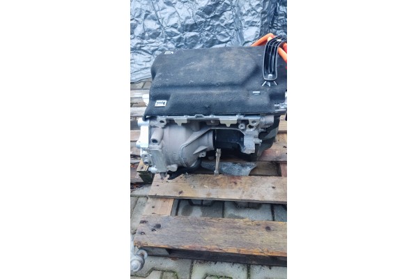 ELECTRIC MOTOR DRIVE BMW G26 i4 i5 G60 i7 G70 iX 5A76E49 Part manufacturer BMW OE