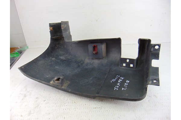 130413701 PUNTERA PARAGOLPES TRASERA IZQUIERDA CITROEN JUMPER COMBI 29 C  2.0 HDi/-HDi  85 Confort 2006 130413701 200931 CITROEN