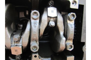 Bloque motor VW Skoda Audi 1.6 TDI DGT sin pistones ni cigüeñal 04LB