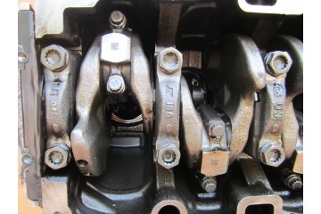 Bloque motor VW Skoda Audi 1.6 TDI DGT sin pistones ni cigüeñal 04LB