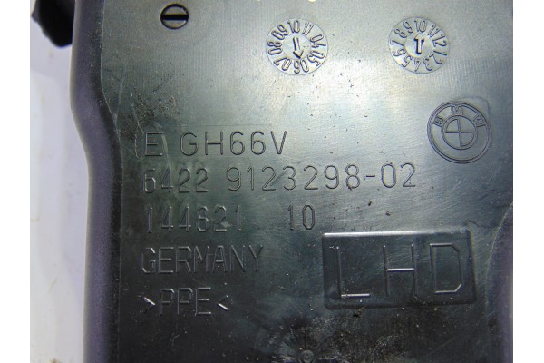 9123298 REJILLA AIREADORA BMW SERIE 3 TOURING (E91) 320d 2006 9123298 195010 BMW - 3