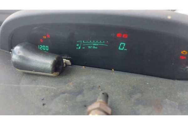 2s p72r 2szfe 2sz fe engine in car smoking in car 1 3 toyota yaris II Catalog number of the part 2s p72r yaris toyota 2sz fe 2sz
