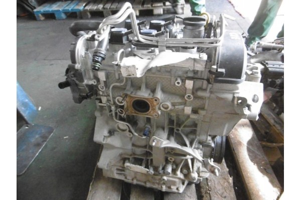 VW PASSAT B8 PETROL ENGINE 1 4TSI CZE 04E103023DA Catalog number of the part AK 12 611899