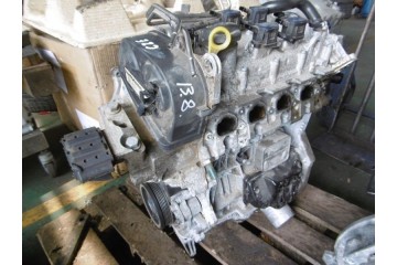 VW PASSAT B8 PETROL ENGINE 1 4TSI CZE 04E103023DA Version European