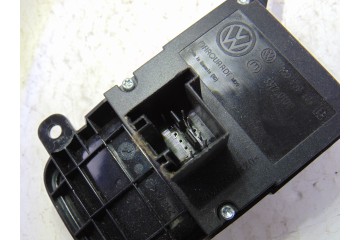 1Q0959727B INTERRUPTOR VOLKSWAGEN EOS (1F7)(2006) 2.0 TDI Individual 2006 1Q0959727B 197086 VOLKSWAGEN - 1