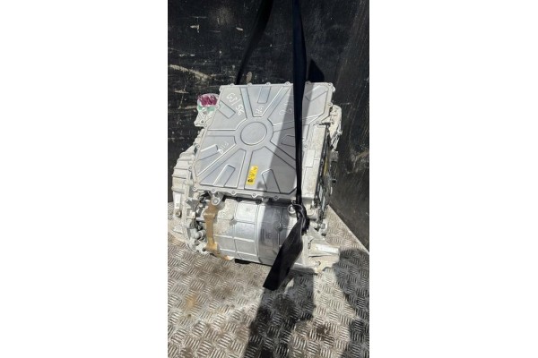 Complete engine Mercedes Benz EQE V295 2023 780600 Engine type electric