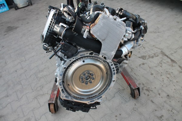 ENGINE COMPLETE MERCEDES GLC GLE GLS C CLASS E 654820 BITURBO 8TYS KM Part manufacturer no brand