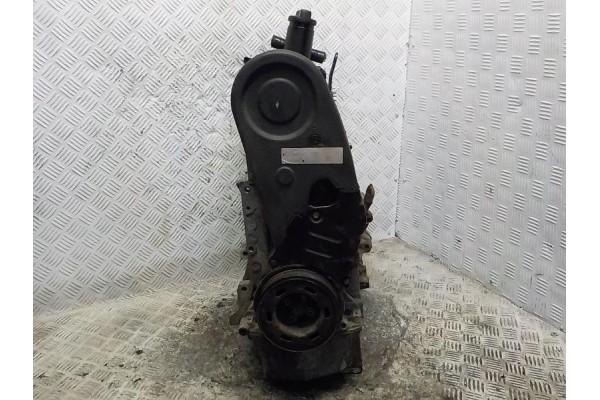 IN NEW BEETLE ENGINE 1 6 8V 102 KM BFS PLASTIC COVER Product weight with unit packaging 99 kg