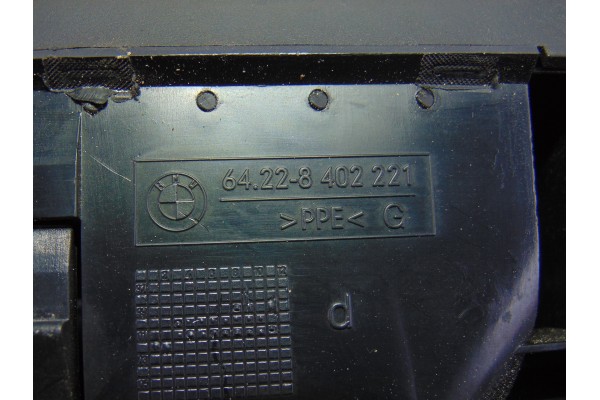 8402221 REJILLA AIREADORA BMW SERIE X5 (E53)