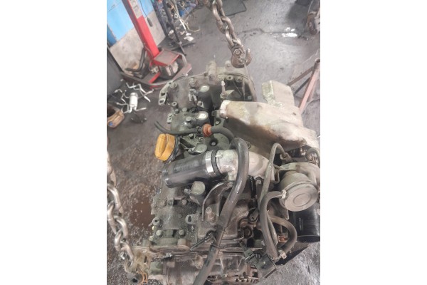 Renault Laguna II 2 0 Turbo Engine F4R764 Engine type petrol