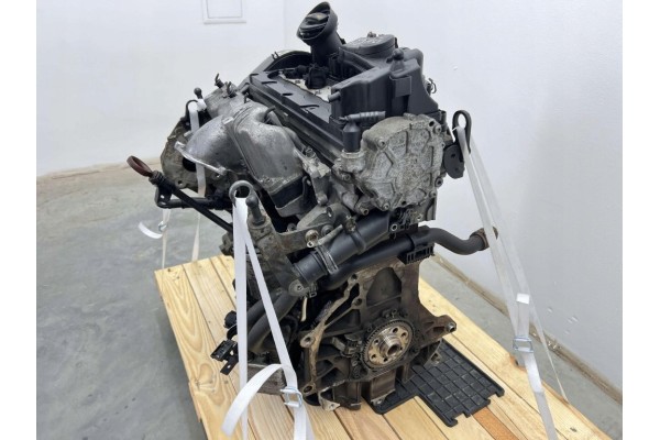 Motor VW Golf VI Passat Seat Skoda 2.0 TDI CBD
