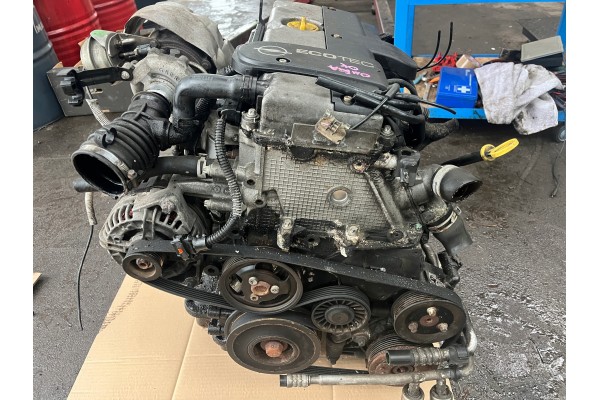 ENGINE 2 2 D OMEGA B C FRONTERA COMPLETE INJECTION PUMP Version European