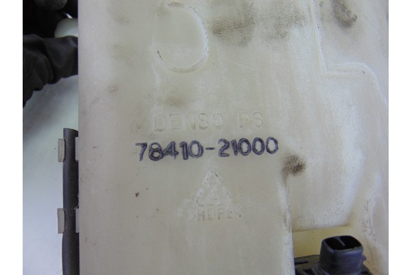 78410-21000  DEPOSITO LIMPIA SSANGYONG RODIUS Xdi 2010 78410-21000 194257 SSANGYONG - 2