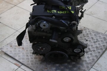 ENGINE POST MERCEDES C W204 1 8 K 271952 271 952 Car type passenger cars