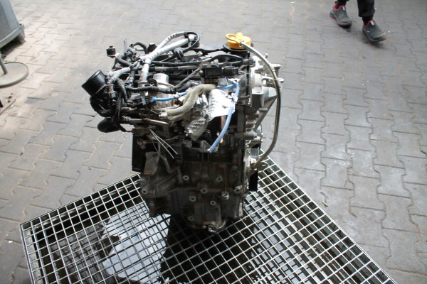 ENGINE COMPLETE RENAULT 10TYS KM H4DF480 Part manufacturer no brand