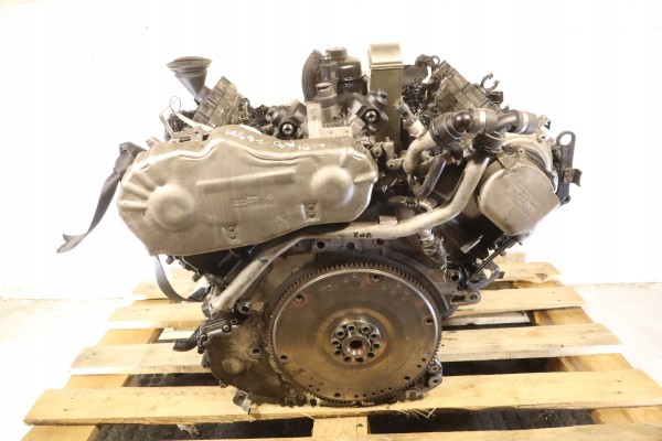 ENGINE AUDI A8 D4 4 2TDI 349KM CDSB TEST FILM