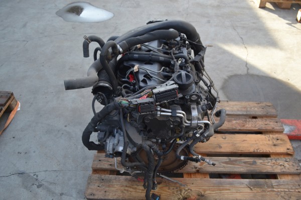 COMPLETE MOTOR Volvo 2 4 D5 121 thousand D5244T8 Packaging status no packaging