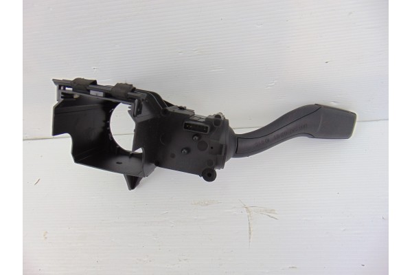 4E0953513E MANDO LUCES AUDI A4 AVANT (8E) 2.7 TDI (DPF) 2008 4E0953513E 190234 AUDI - 3