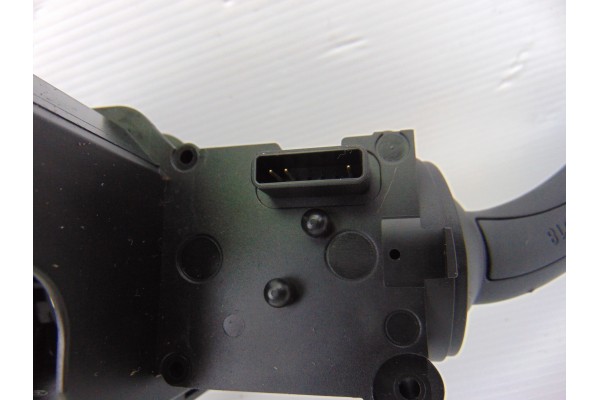 4E0953513E MANDO LUCES AUDI A4 AVANT (8E) 2.7 TDI (DPF) 2008 4E0953513E 190234 AUDI - 4