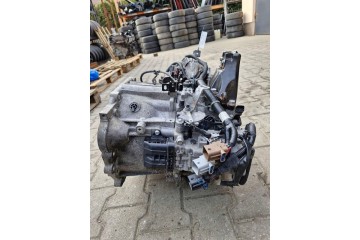 KIA SPORTAGE IV 4 TUCSON III 3 1 6 CRDI AUTOMATIC GEARBOX M89U M89UJD Transmission type automatic