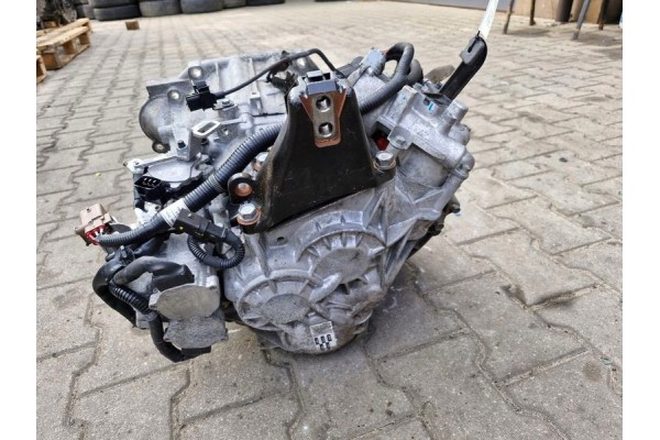 KIA SPORTAGE IV 4 TUCSON III 3 1 6 CRDI AUTOMATIC GEARBOX M89U M89UJD Quality of parts according to GVO O original with manufact