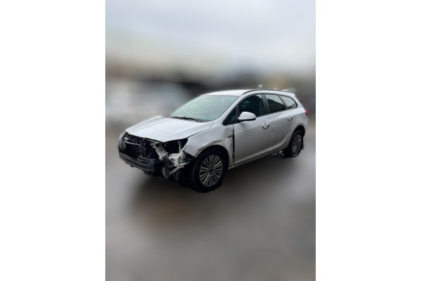OPEL ASTRA J SPORTS TOURER Sport