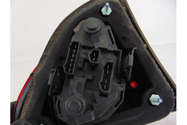 PILOTO TRASERO DERECHO SEAT LEON (1M1)