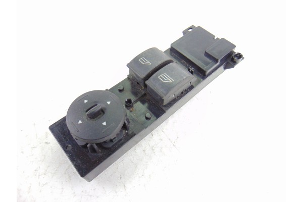 7M5T14529BA MANDO ELEVALUNAS DELANTERO IZQUIERDO FORD FOCUS BERLINA (CB4) Trend 2009 7M5T14529BA 197562 FORD - 5