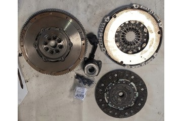 Schaeffler LuK 600 0175 00 Clutch set