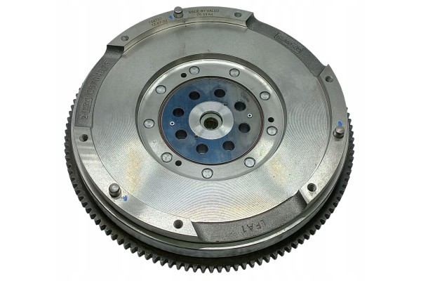 CLUTCH TWO MASS WHEEL VALEO BMW 1 E81 E87 E82 E88 3 E90 E91 X1 E84 Catalog number of the part 837109