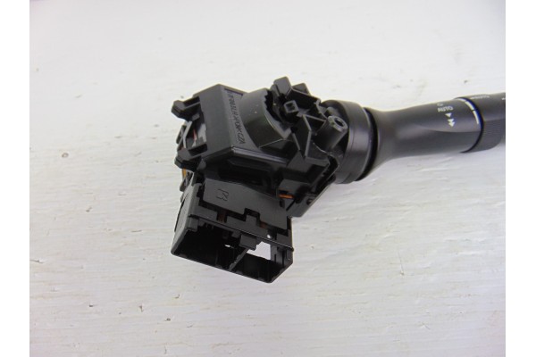  MANDO LIMPIA TOYOTA AVENSIS CROSS SPORT (T27) Advance 2011 193081 TOYOTA - 1