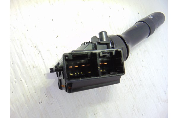  MANDO LIMPIA TOYOTA AVENSIS CROSS SPORT (T27) Advance 2011 193081 TOYOTA - 3