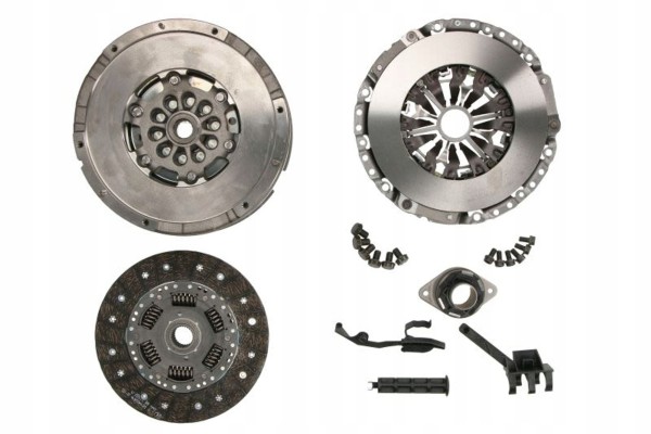 Clutch set 600015300 LUK