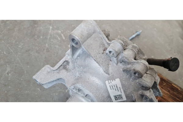 Puente Diferencial Delantero Jeep Grand Cherokee WL 2022 3.6 68340267A