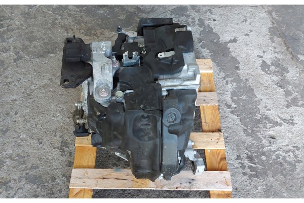 Transmission Mazda 3 2 0 186HP Hybrid Part manufacturer Mazda OE