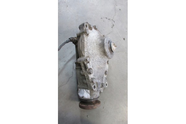BMW F20 F30 F10 F07 BRIDGE DIFFERENT FRONT 7591997 3 08 xdrive diesel Part manufacturer BMW OE