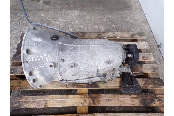 GEARBOX MERCEDES W203 SLK R 170 C32 AMG COMPRESSOR 722641 Catalog number of the part SKRZYNIA BIEGOW MERCEDES W203 SLK R 170 C32